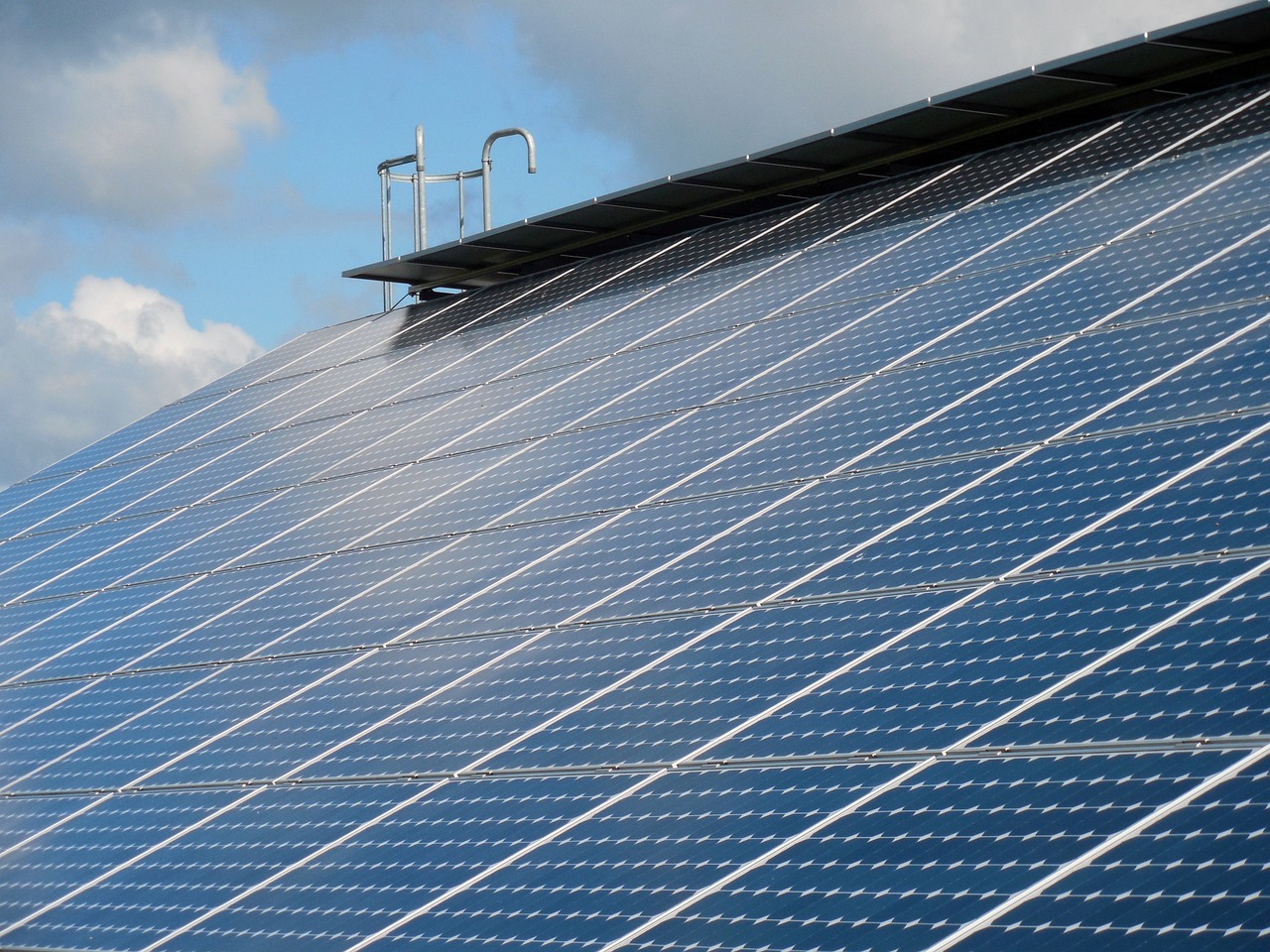 Midea präsentiert auf der IFA 2024 innovative ECOMASTER Energieeinsparlösung